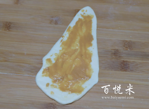 在家烤面包,配方自己改,低糖無(wú)油更健康,做法太簡(jiǎn)單了